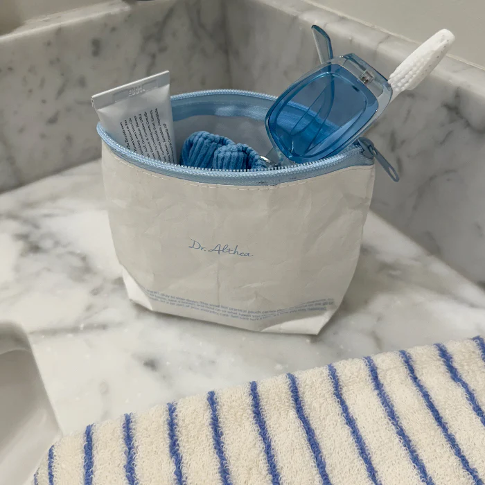 Dr.Althea Travel Pouch - Image 2